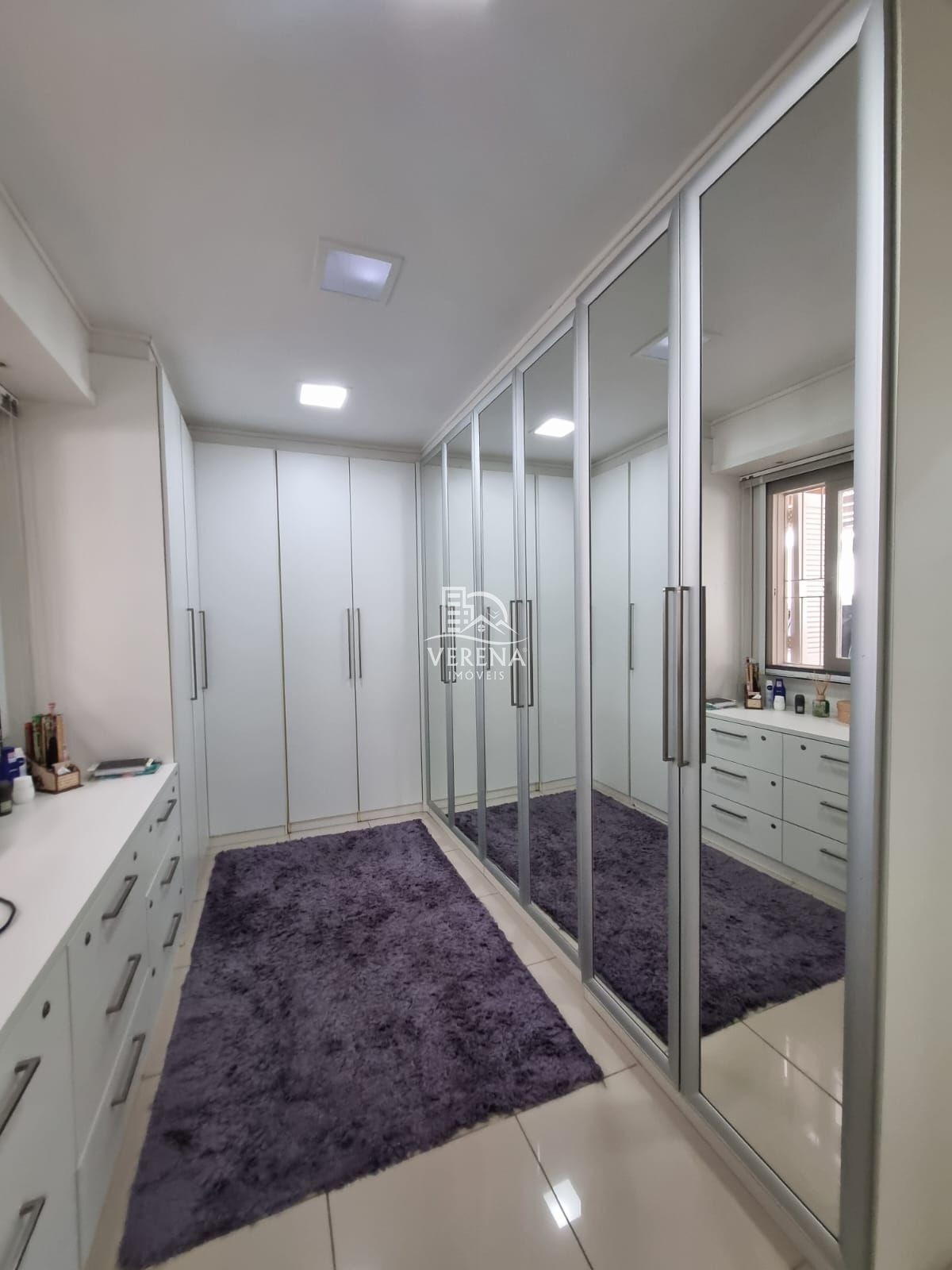 Casa à venda com 3 quartos, 234m² - Foto 18