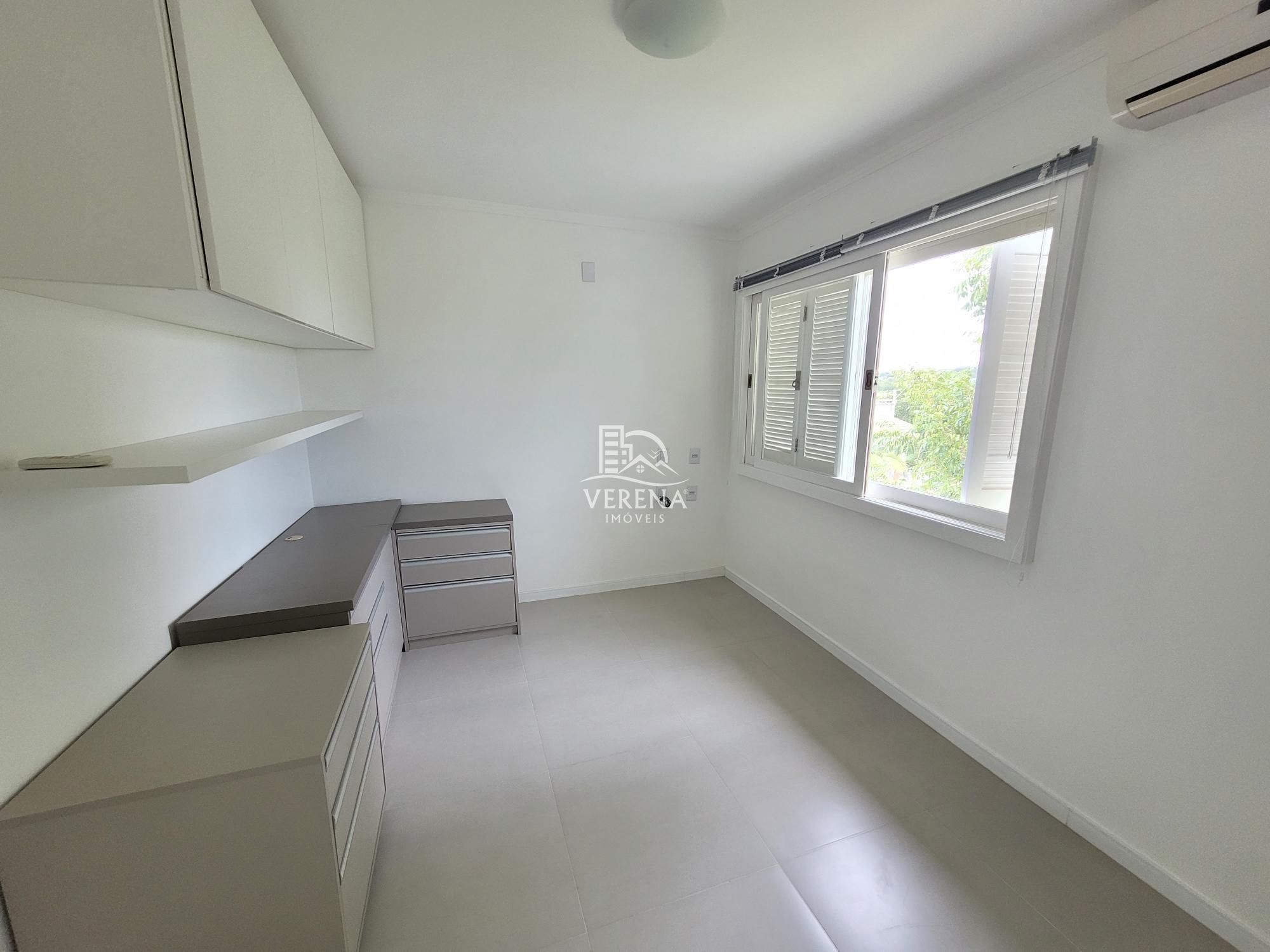 Casa à venda com 3 quartos, 207m² - Foto 20