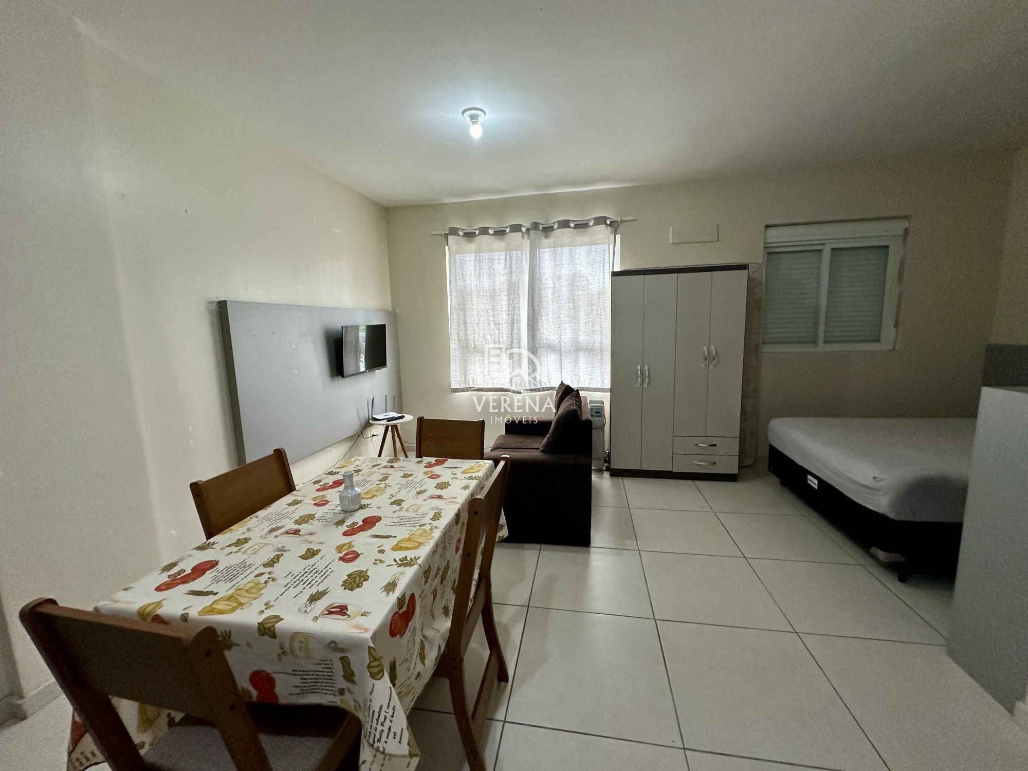 Apartamento à venda com 1 quarto, 32m² - Foto 2