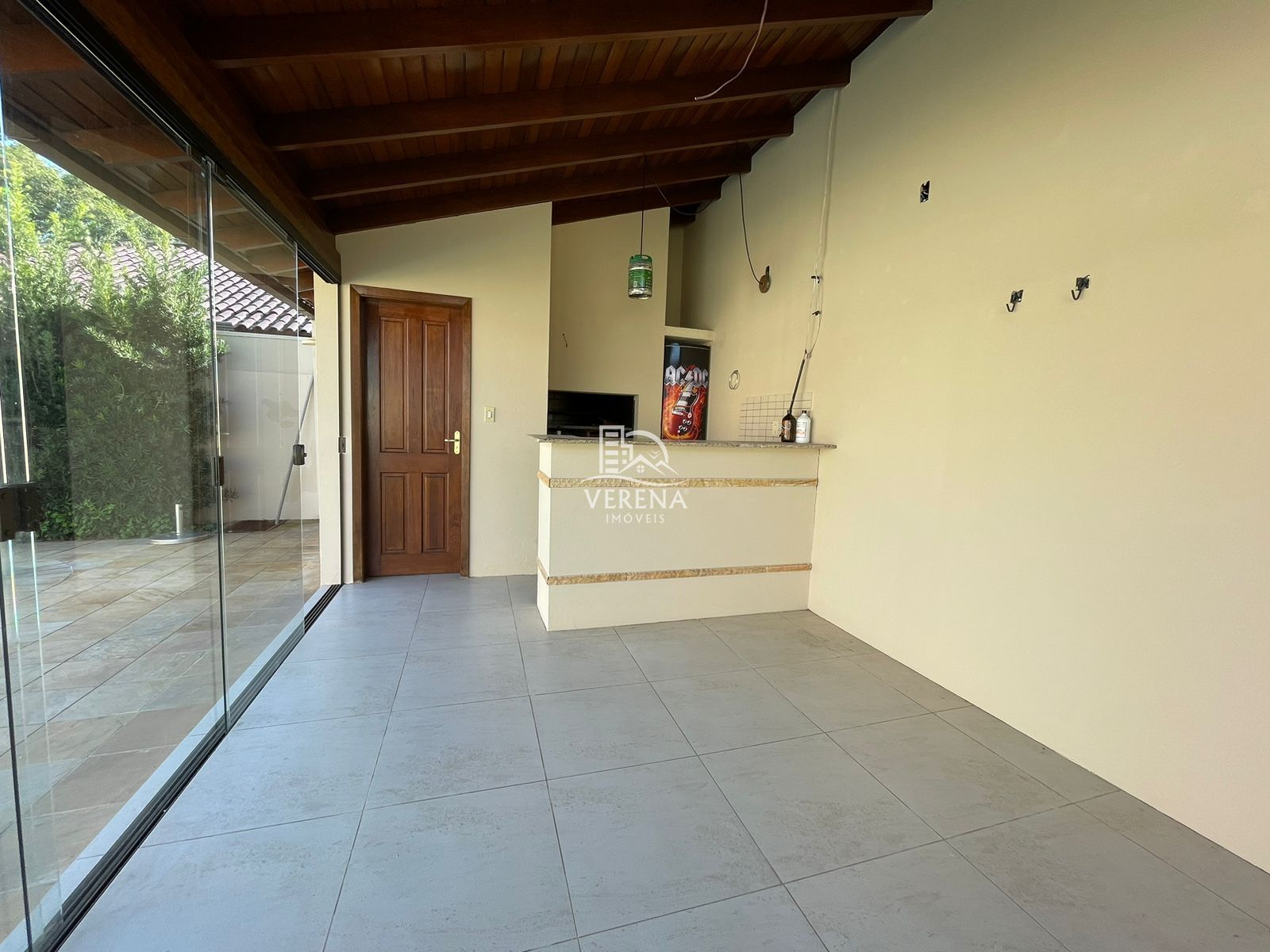 Casa à venda com 3 quartos, 200m² - Foto 27