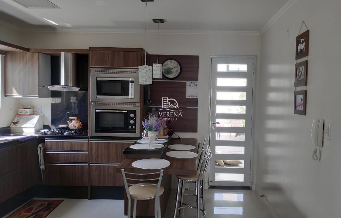 Casa, 3 quartos, 236 m² - Foto 8