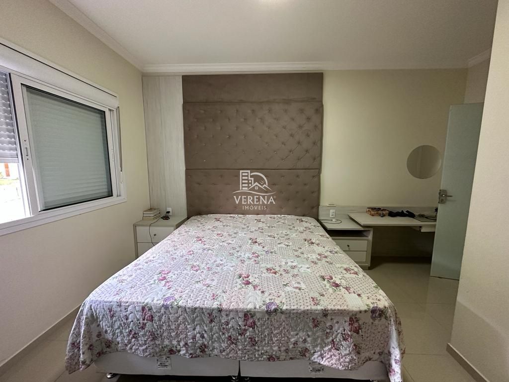 Casa à venda com 3 quartos, 179m² - Foto 13