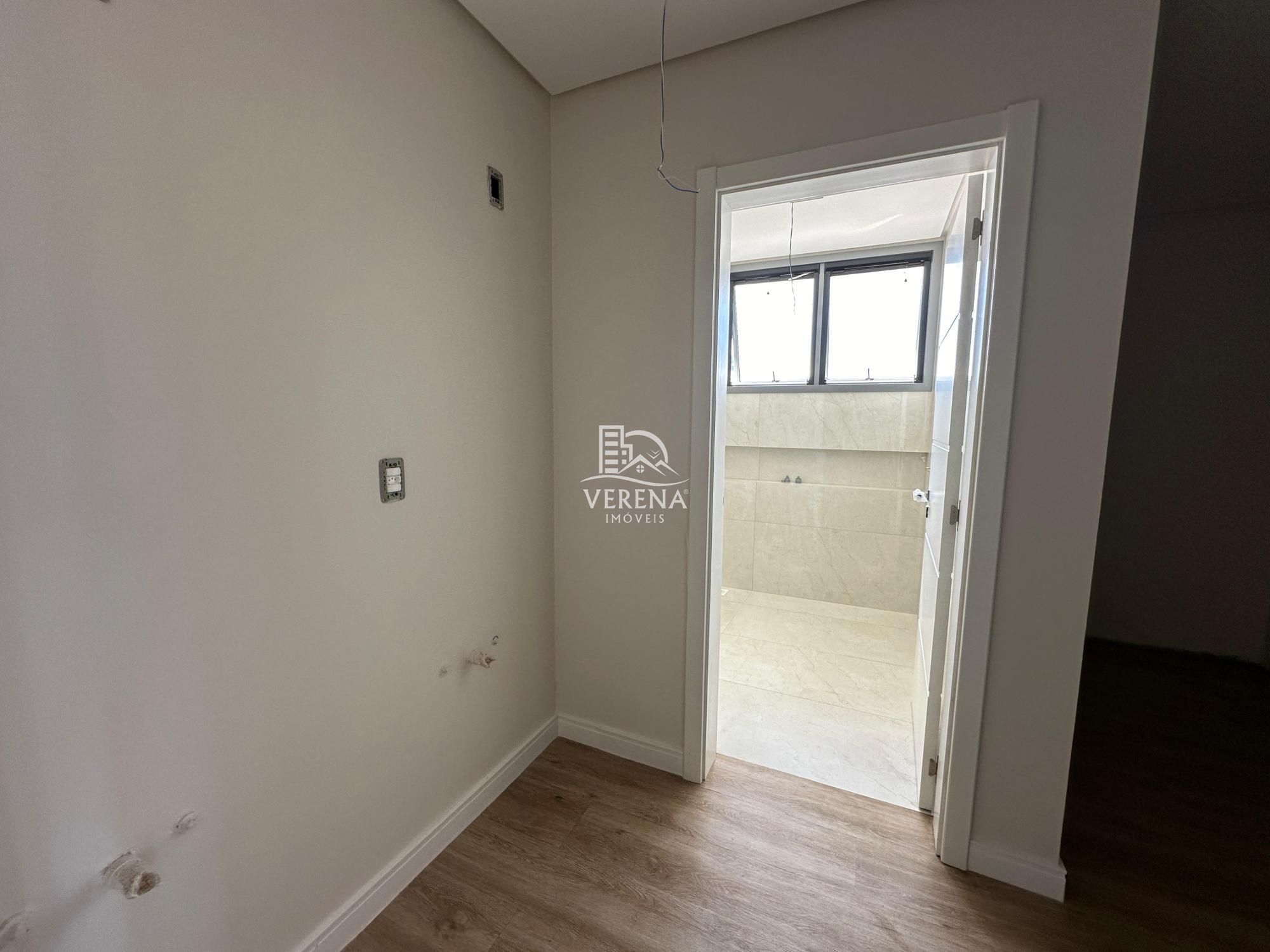 Casa à venda com 3 quartos, 330m² - Foto 14