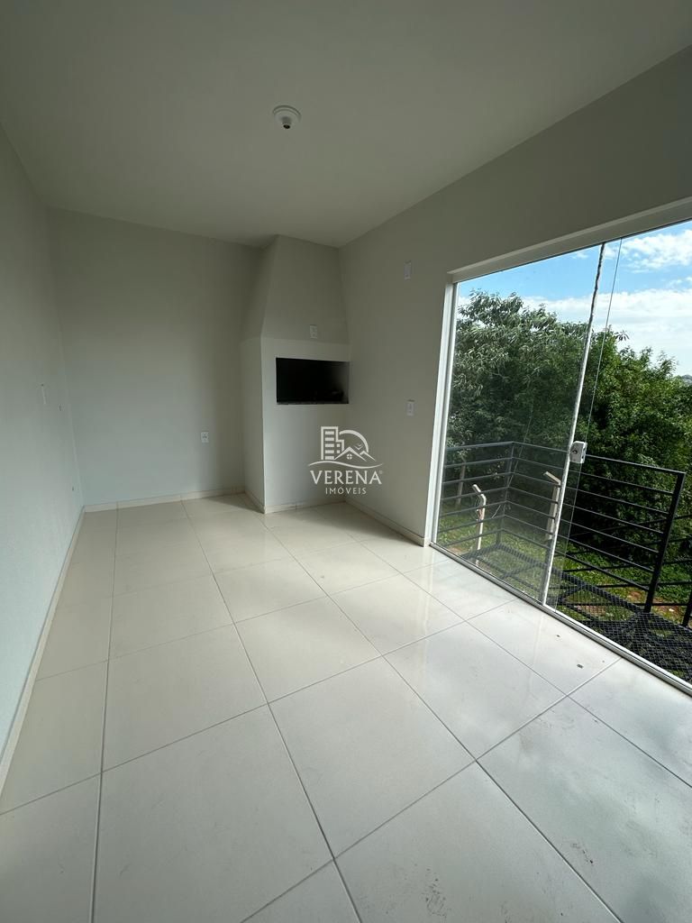 Casa à venda com 2 quartos, 120m² - Foto 11