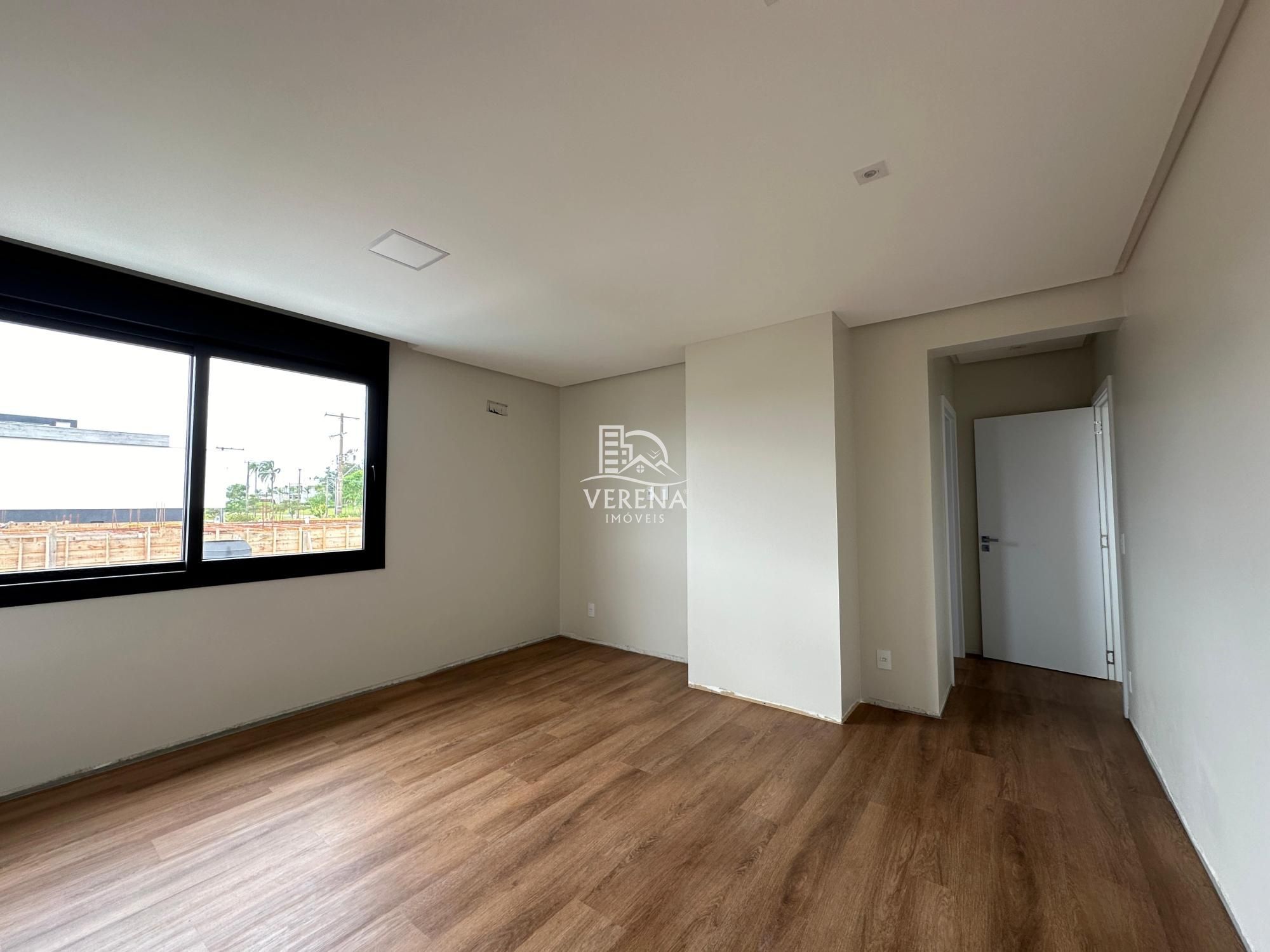 Casa à venda com 3 quartos, 245m² - Foto 14