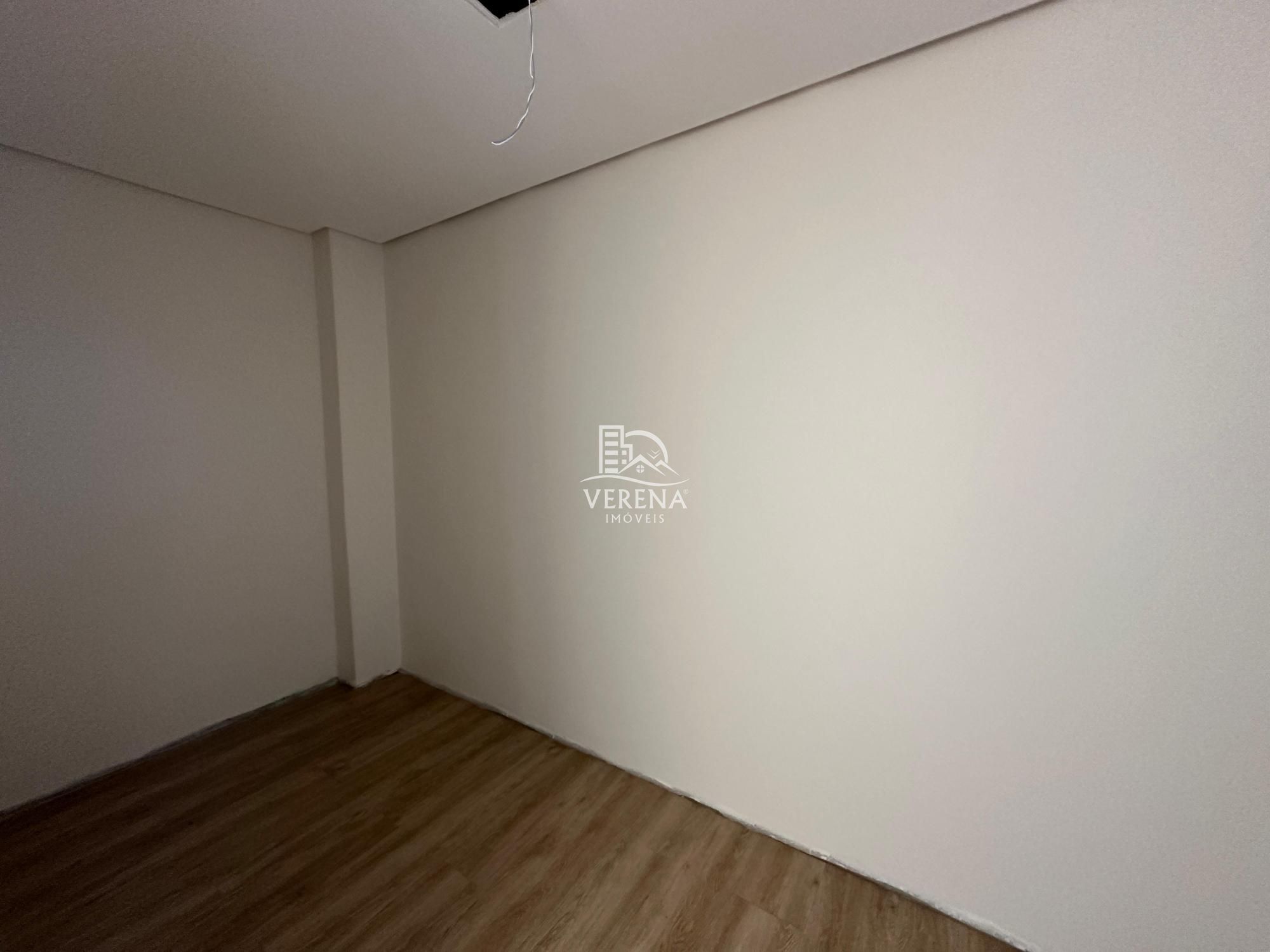 Casa à venda com 3 quartos, 330m² - Foto 18