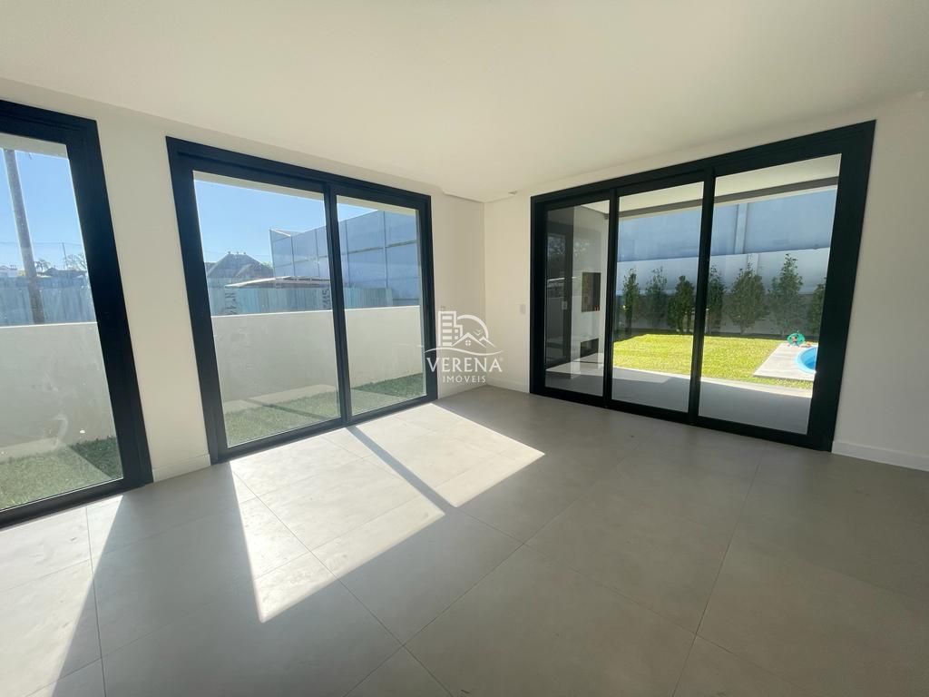 Casa à venda com 3 quartos, 160m² - Foto 4