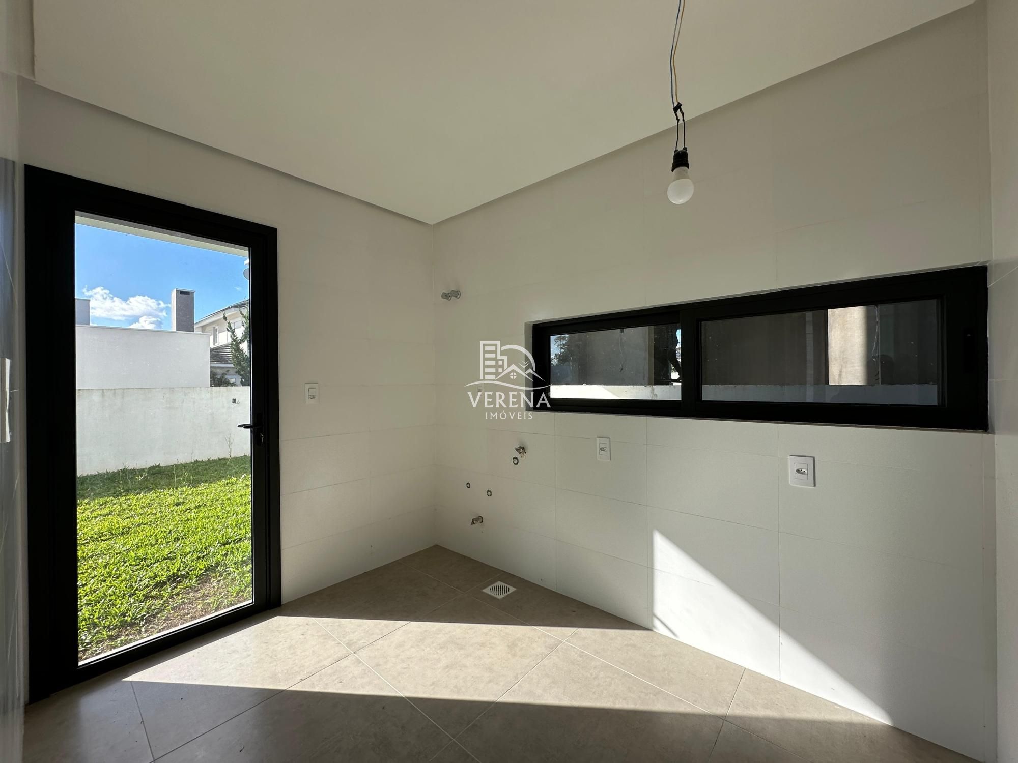 Casa à venda com 3 quartos, 218m² - Foto 23