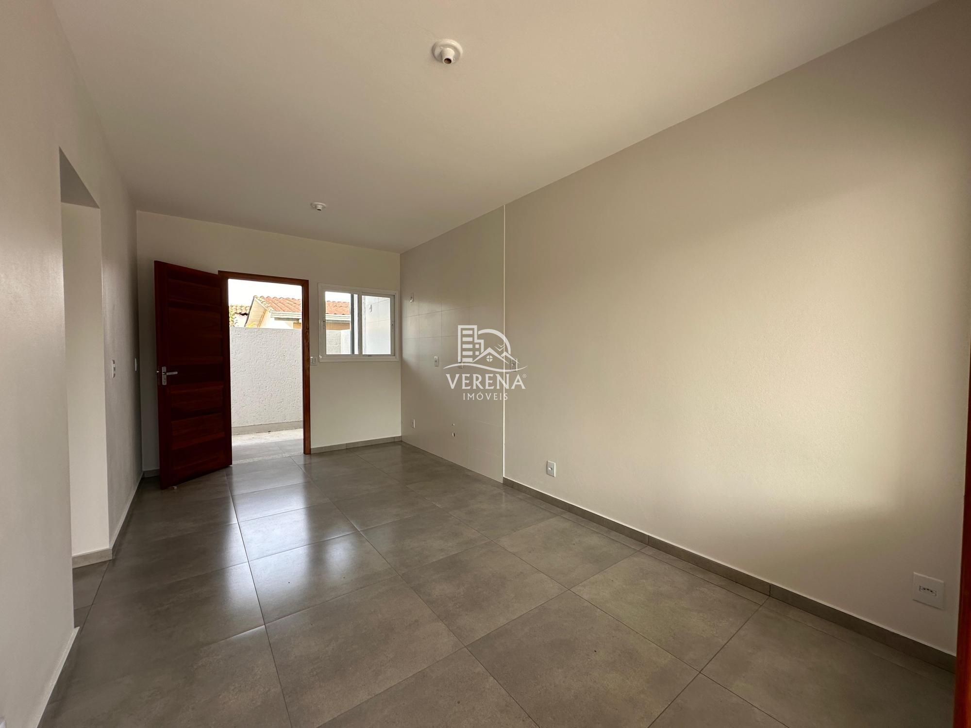 Casa à venda com 2 quartos, 51m² - Foto 5