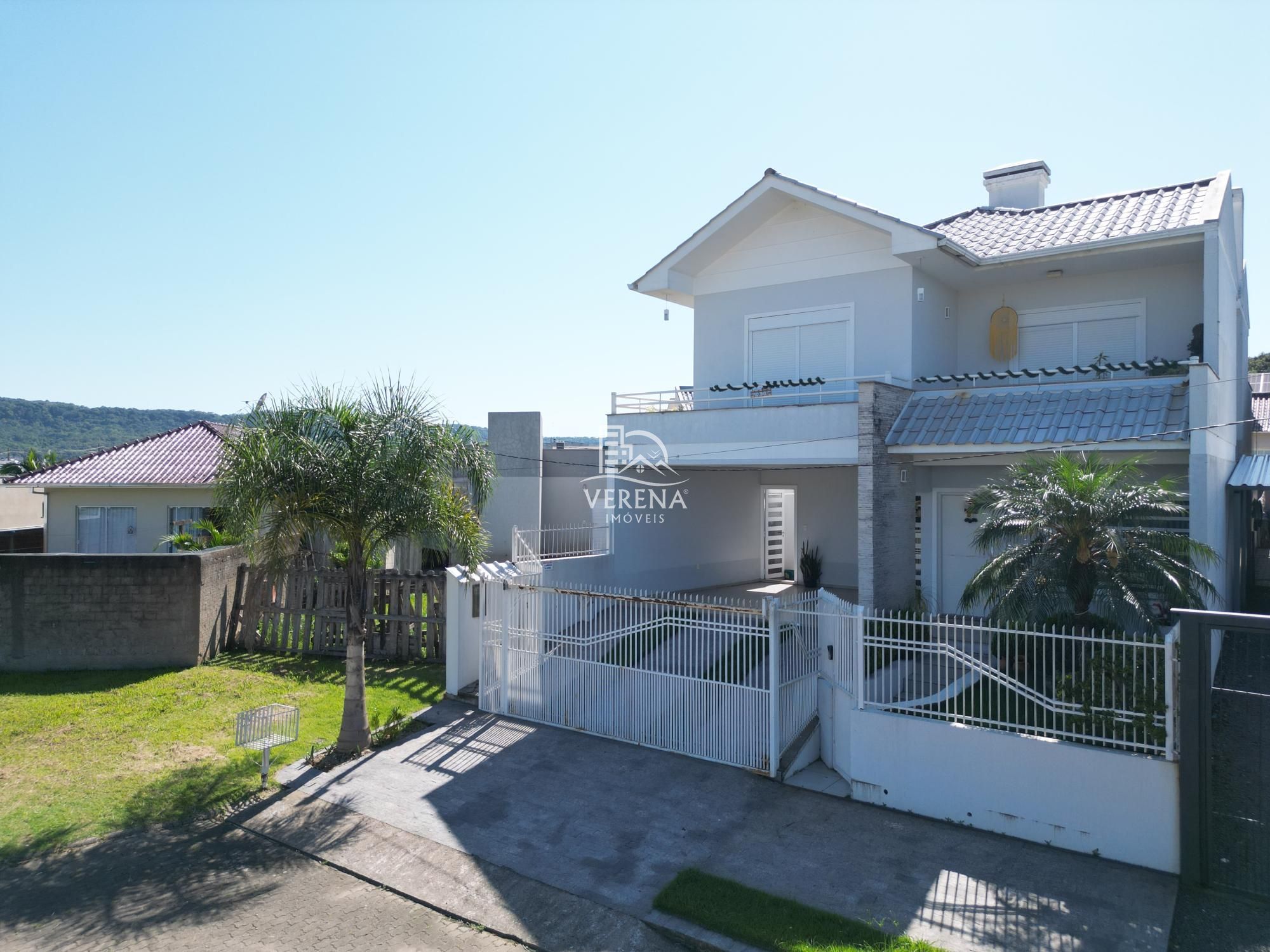 Casa, 3 quartos, 236 m² - Foto 2