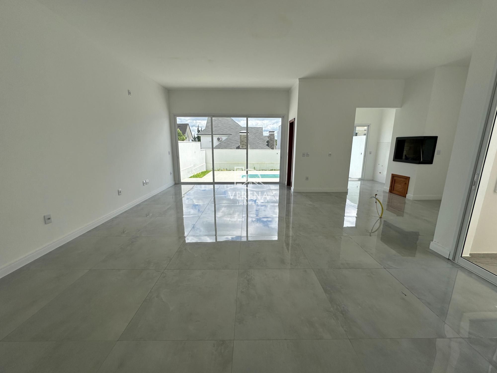 Casa à venda com 3 quartos, 188m² - Foto 4