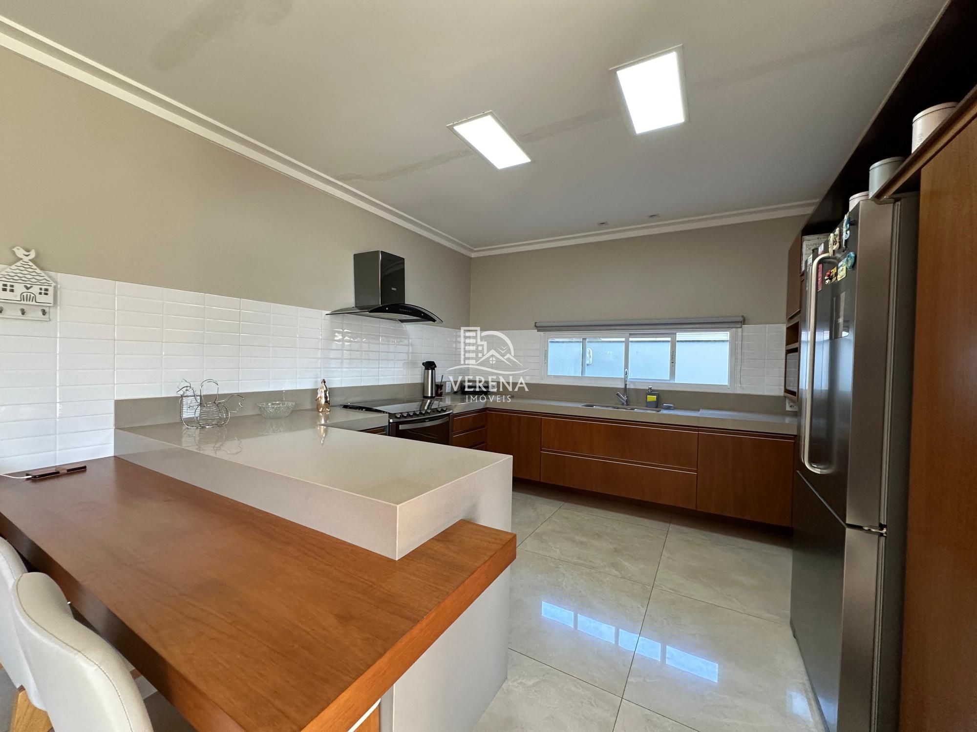 Casa, 3 quartos, 264 m² - Foto 9