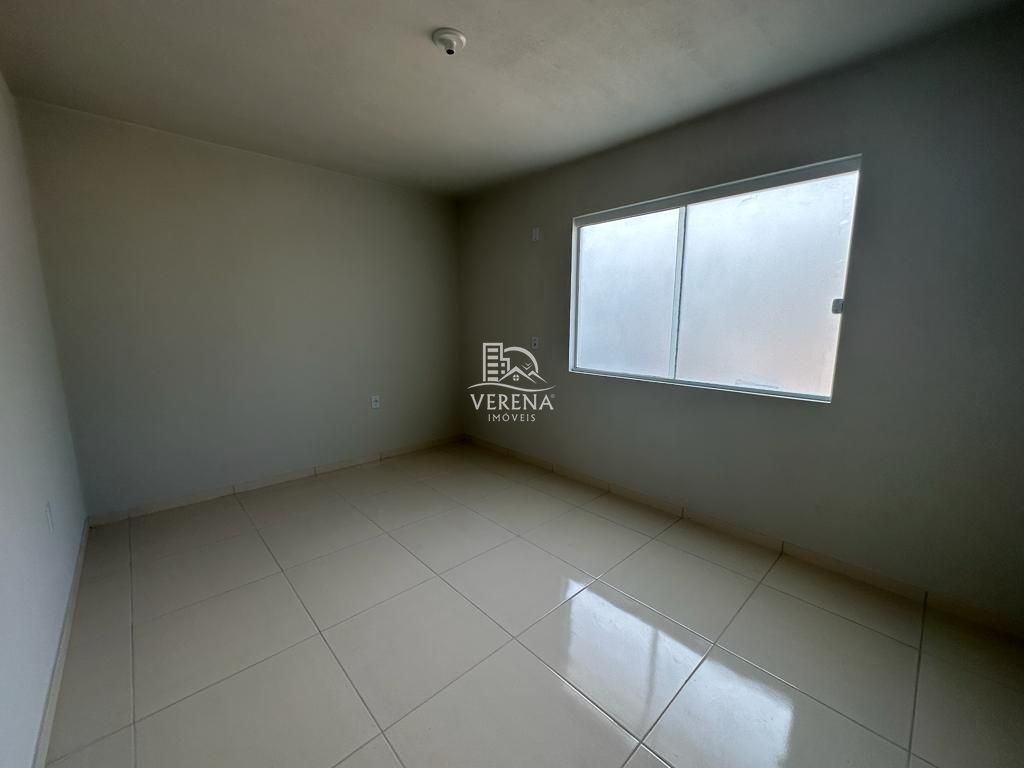 Casa à venda com 2 quartos, 120m² - Foto 5