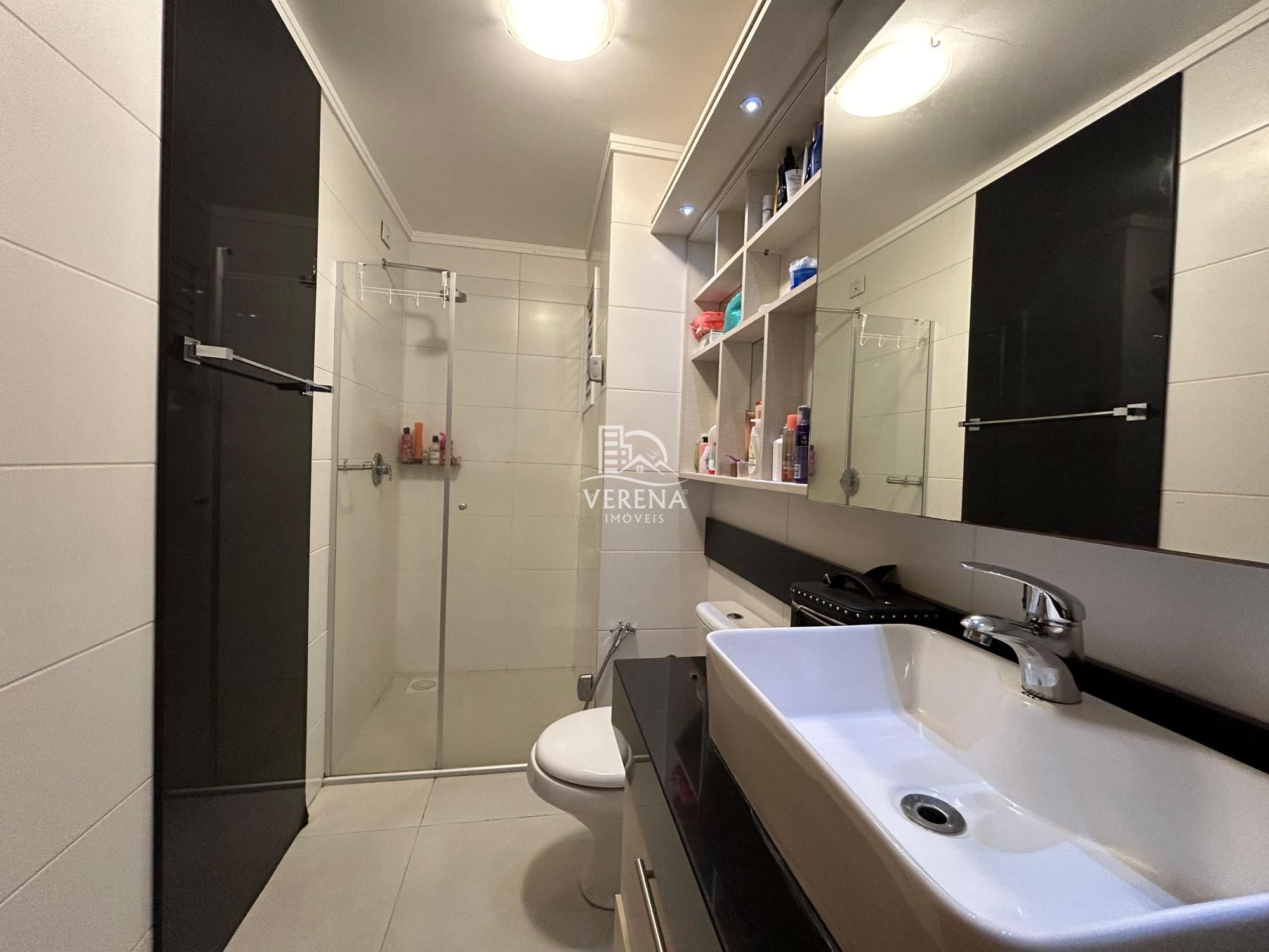 Apartamento à venda com 3 quartos, 154m² - Foto 10