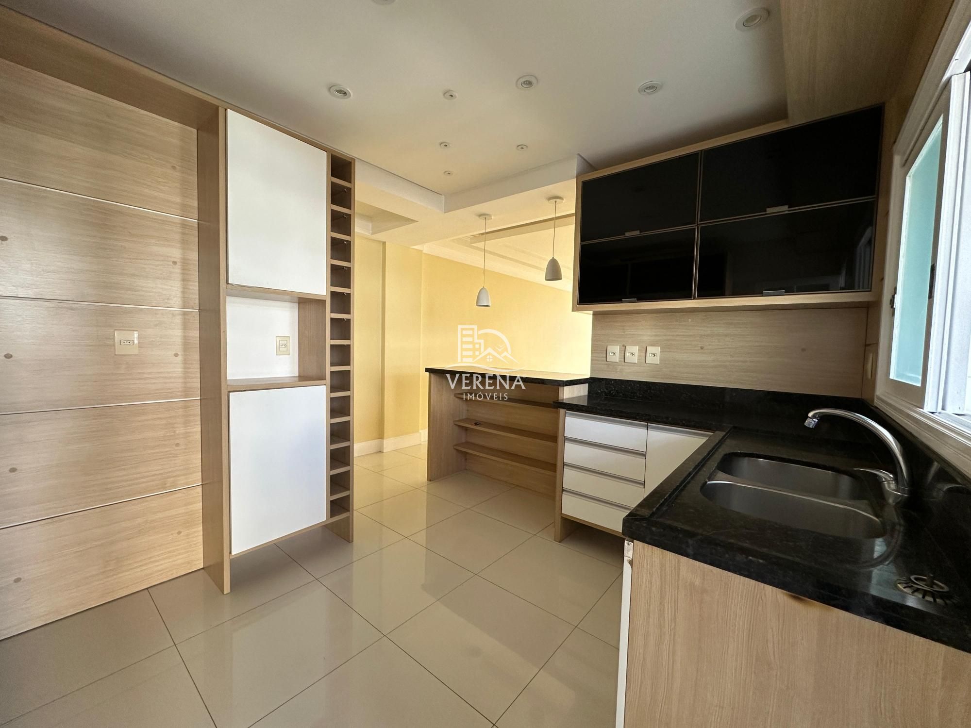 Apartamento à venda com 3 quartos, 254m² - Foto 6