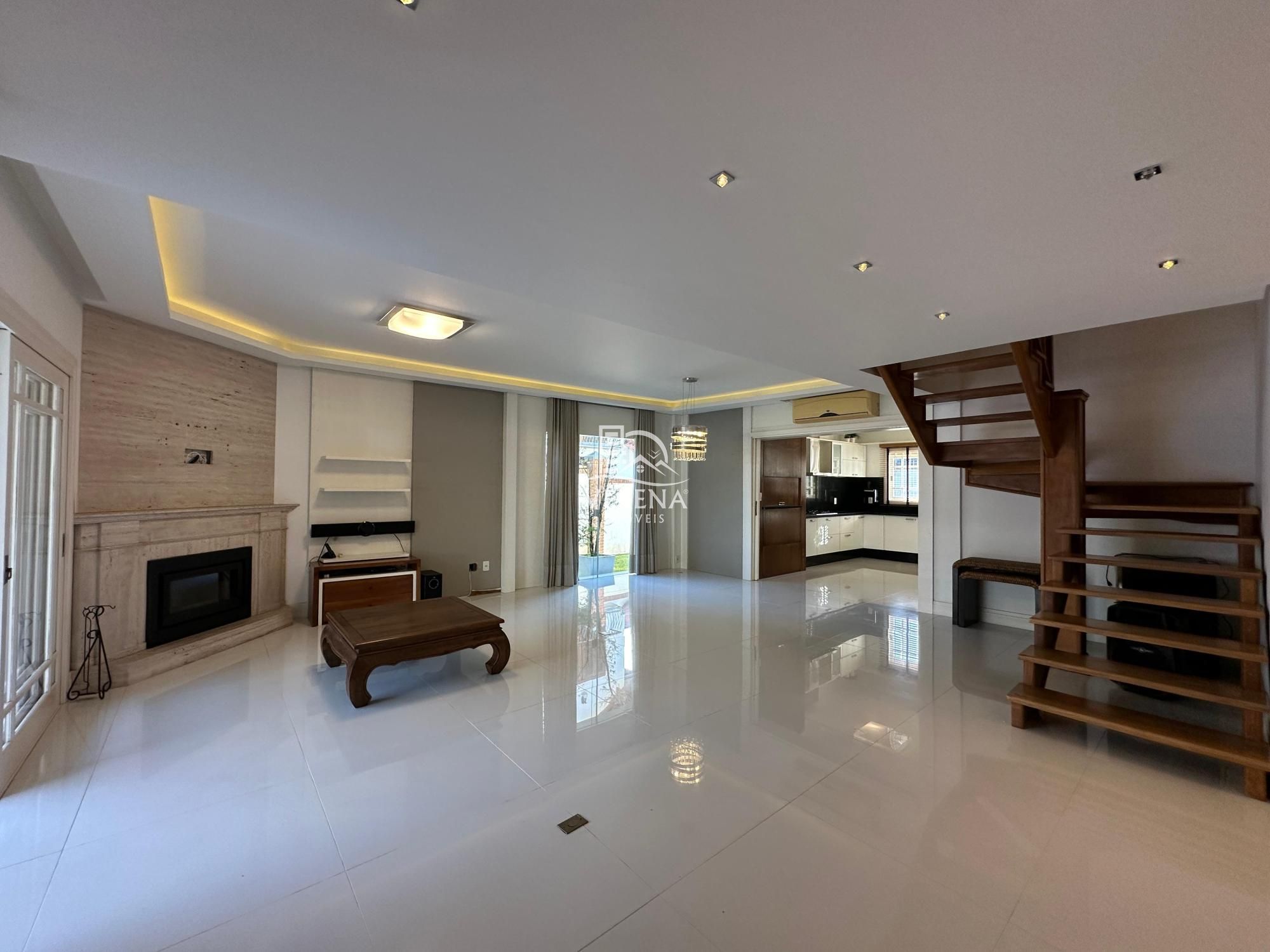 Casa, 3 quartos, 305 m² - Foto 3