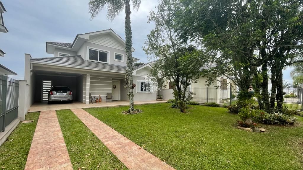 Casa, 3 quartos, 193 m² - Foto 1