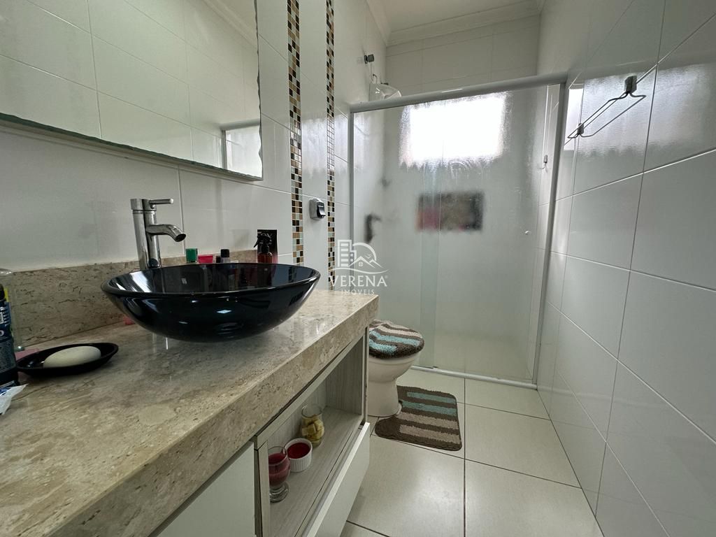 Casa à venda com 3 quartos, 179m² - Foto 17