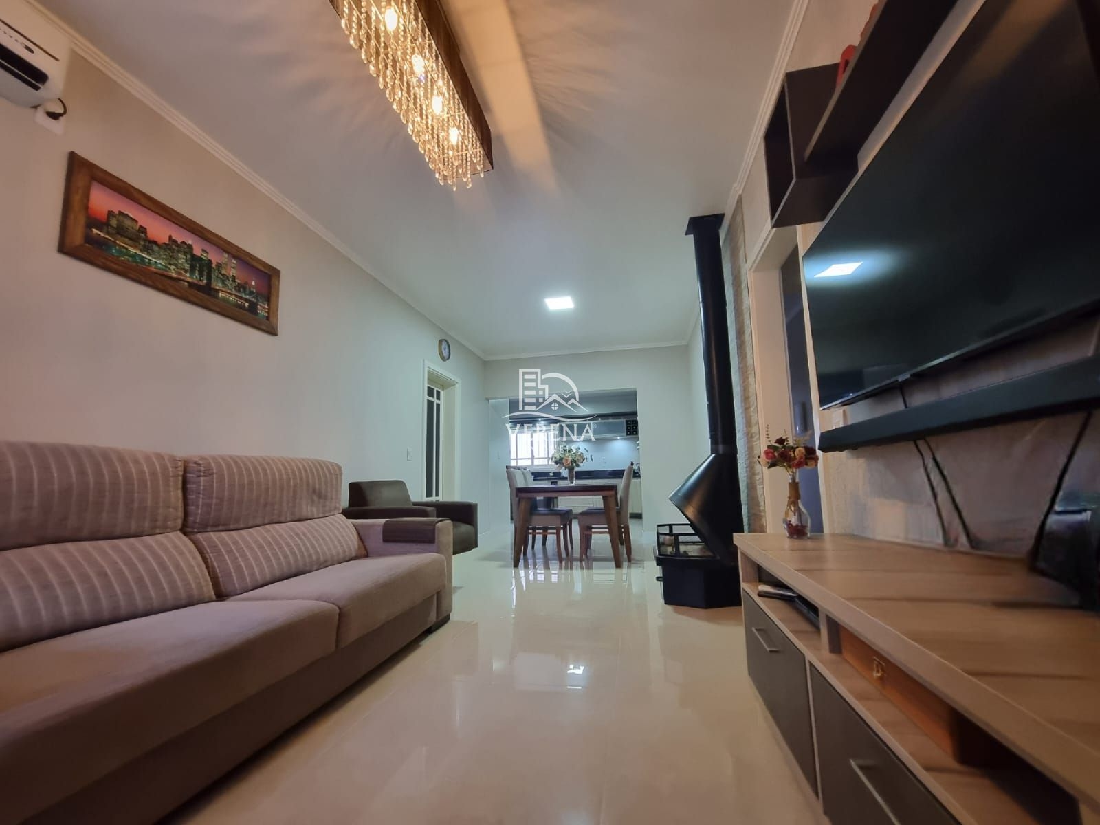 Casa à venda com 3 quartos, 129m² - Foto 8