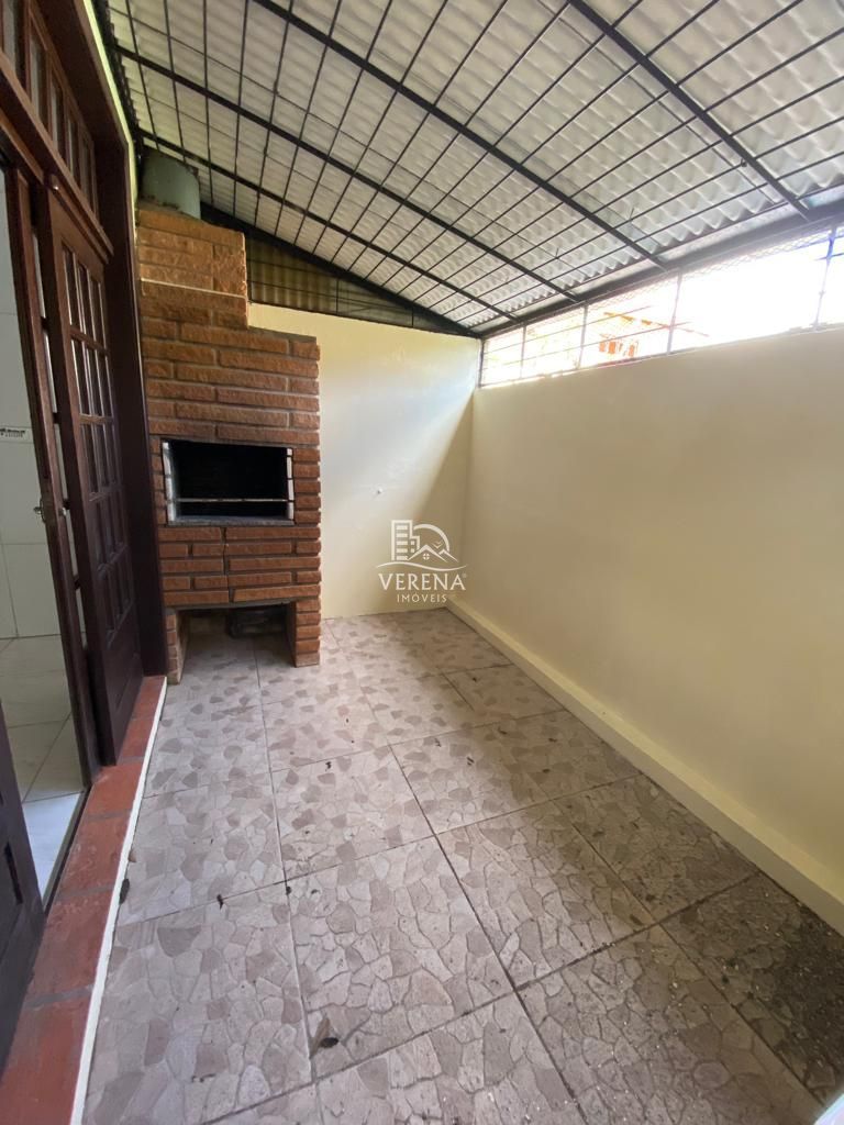 Apartamento à venda com 2 quartos, 79m² - Foto 4