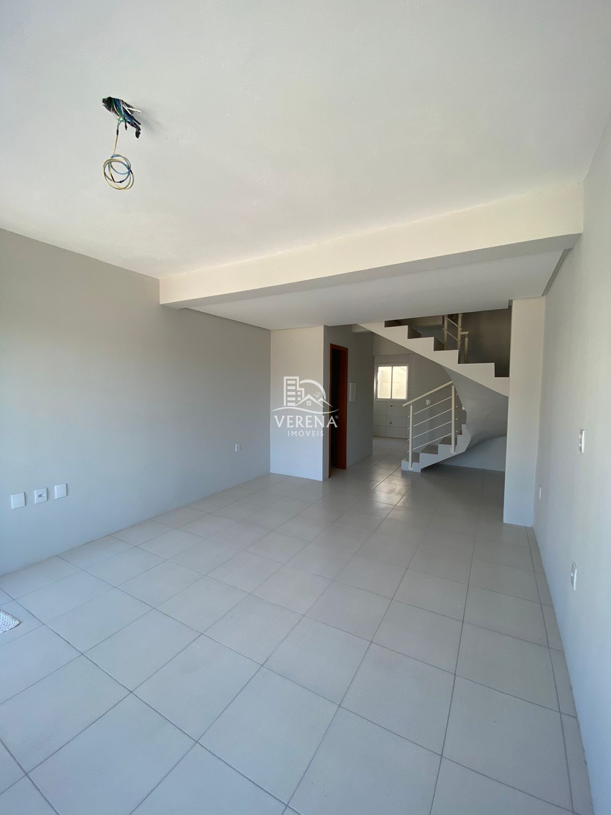 Apartamento à venda com 2 quartos, 82m² - Foto 3