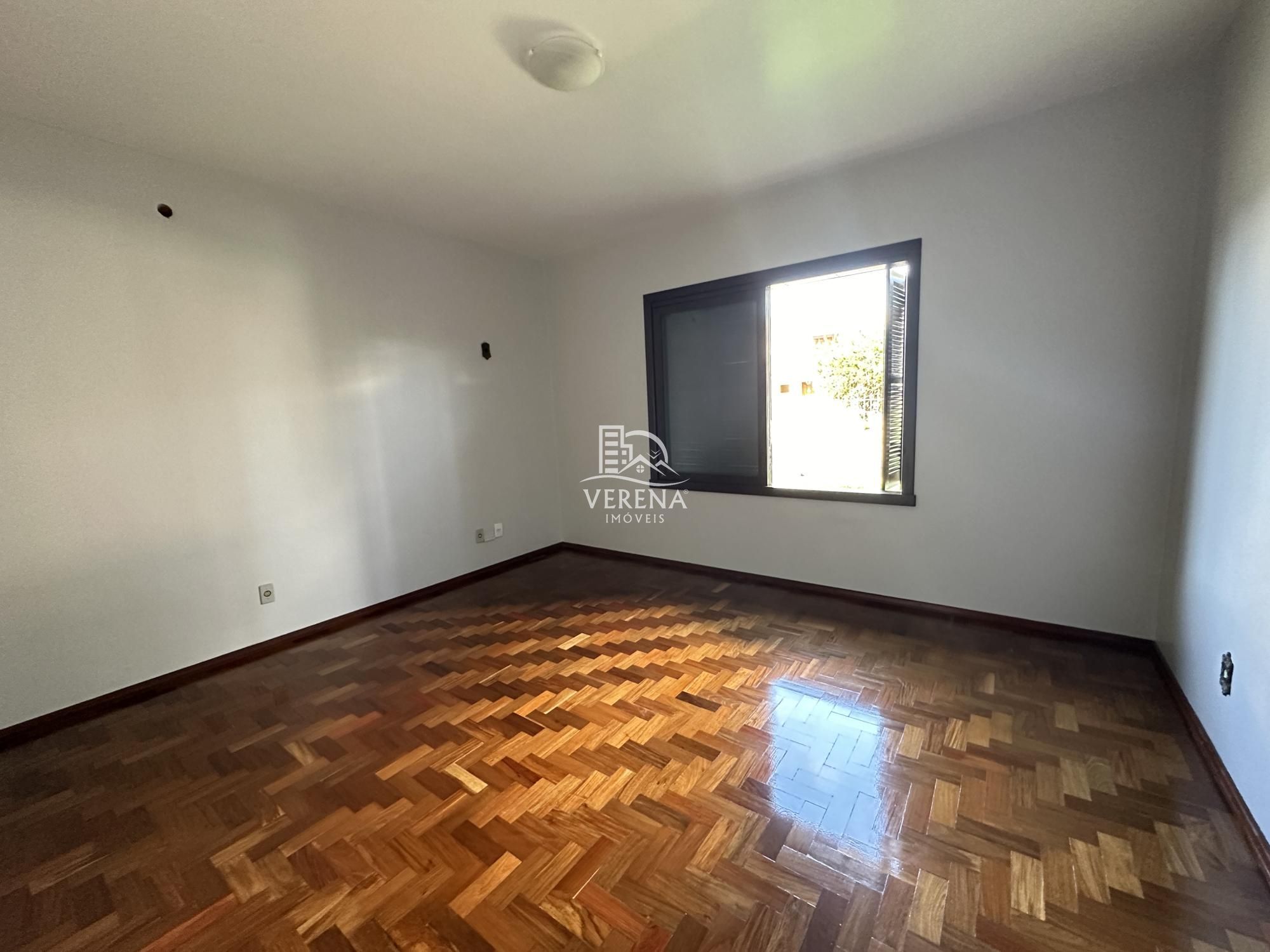 Casa à venda com 3 quartos, 192m² - Foto 14