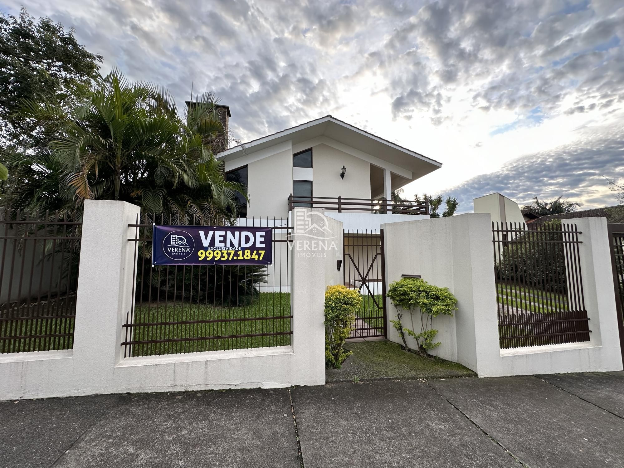 Casa, 4 quartos, 490 m² - Foto 1