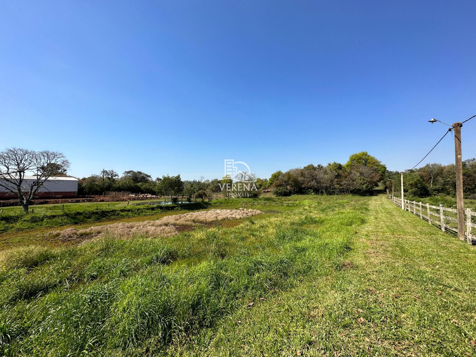 Chácara à venda com 2 quartos, 200000000m² - Foto 6