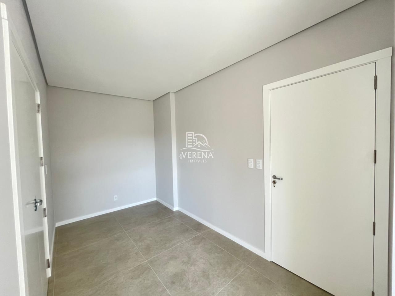 Apartamento à venda com 3 quartos, 167m² - Foto 11