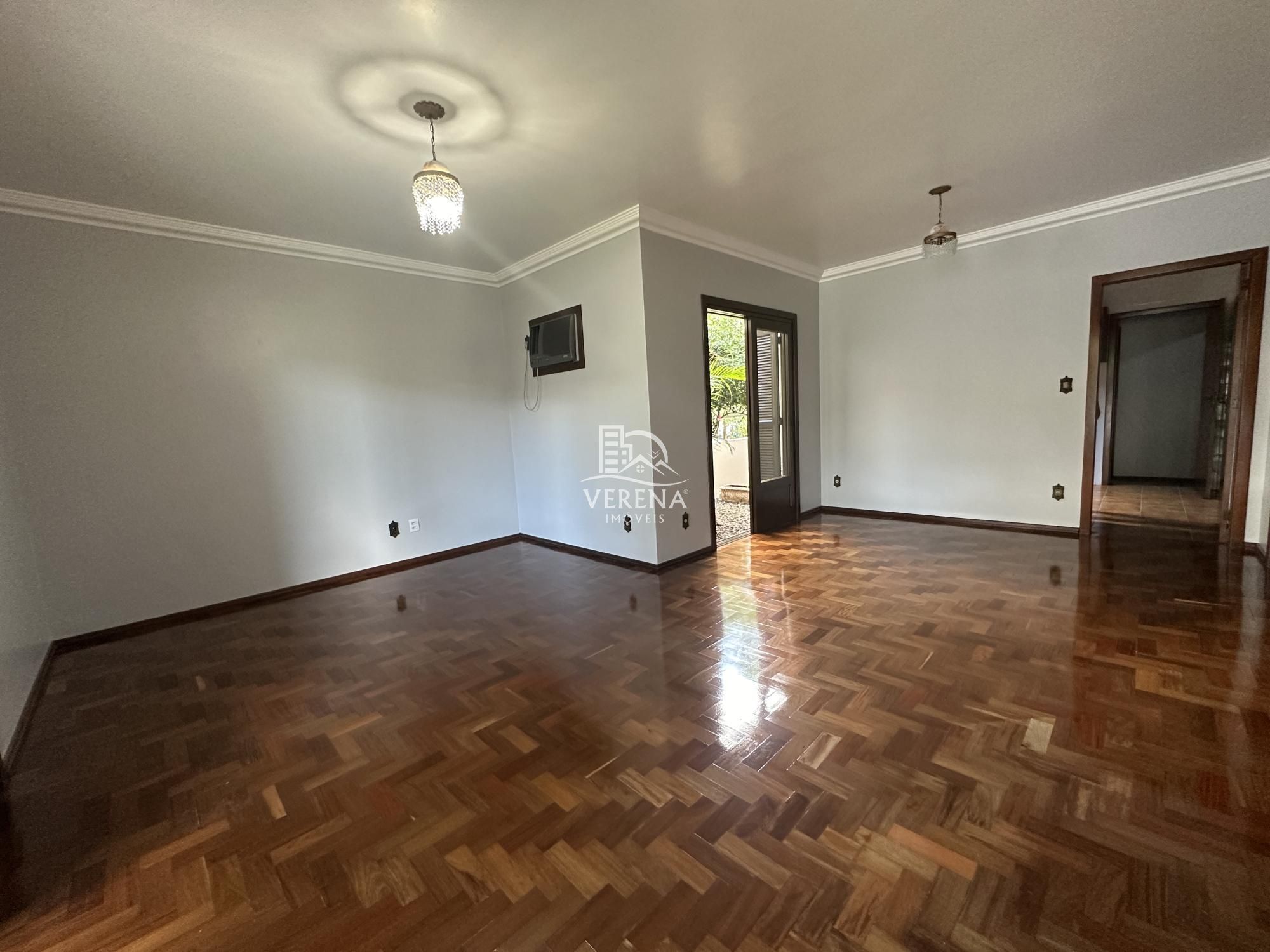 Casa à venda com 3 quartos, 192m² - Foto 7