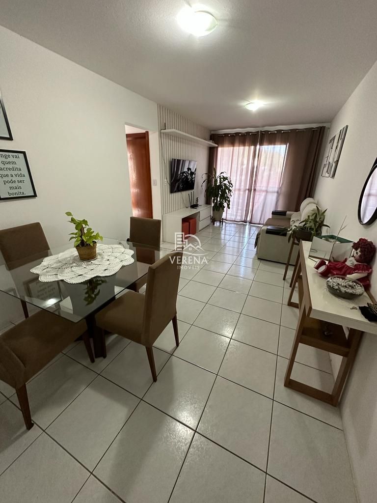 Apartamento à venda com 3 quartos, 77m² - Foto 2