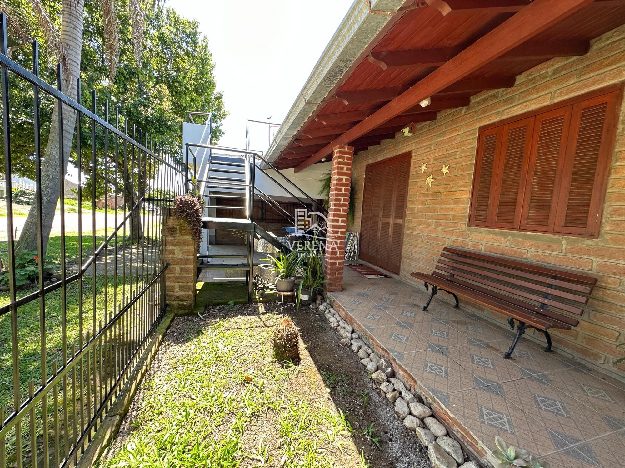 Casa, 3 quartos, 172 m² - Foto 2