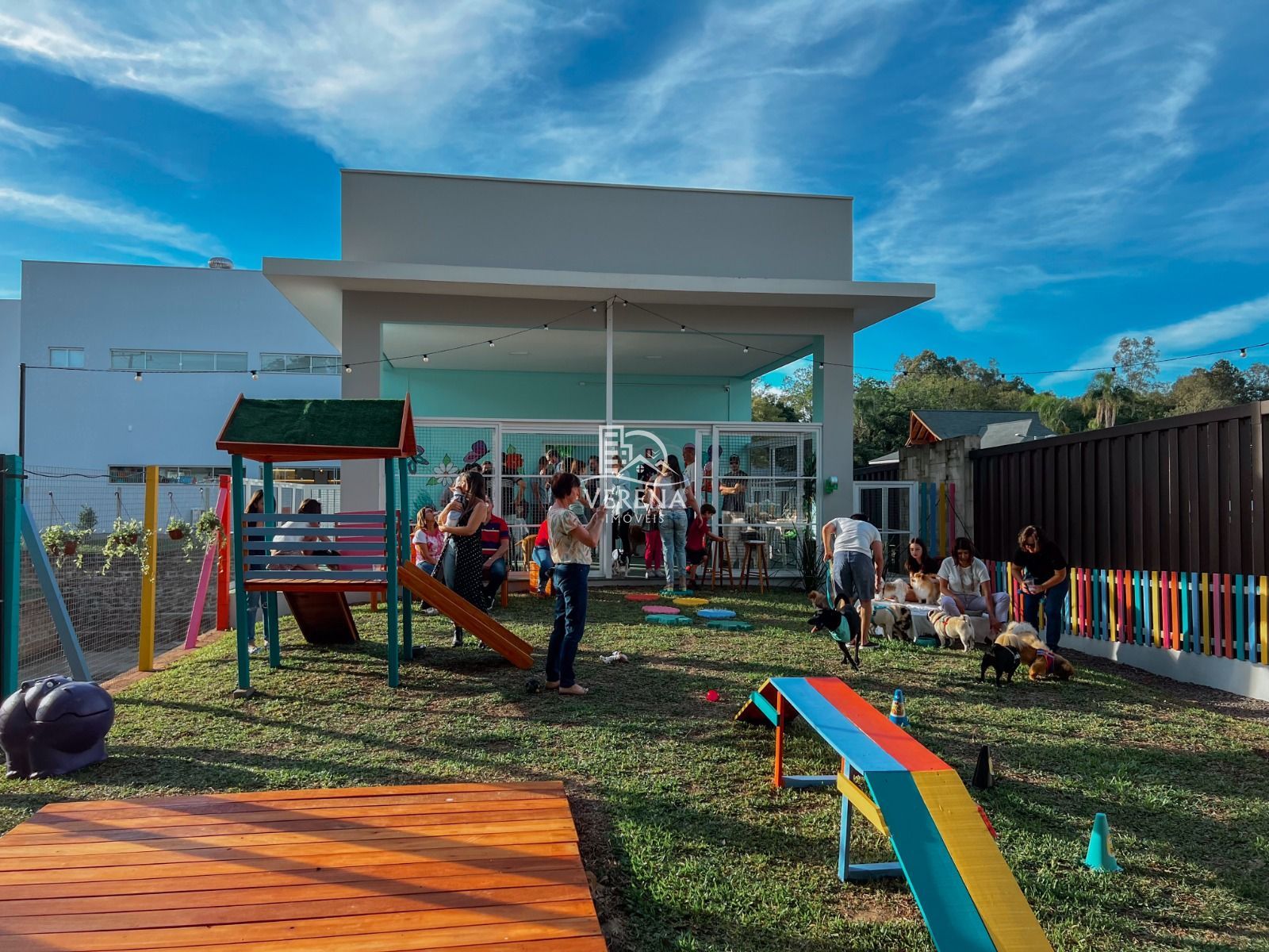 Prédio Inteiro, 352 m² - Foto 1