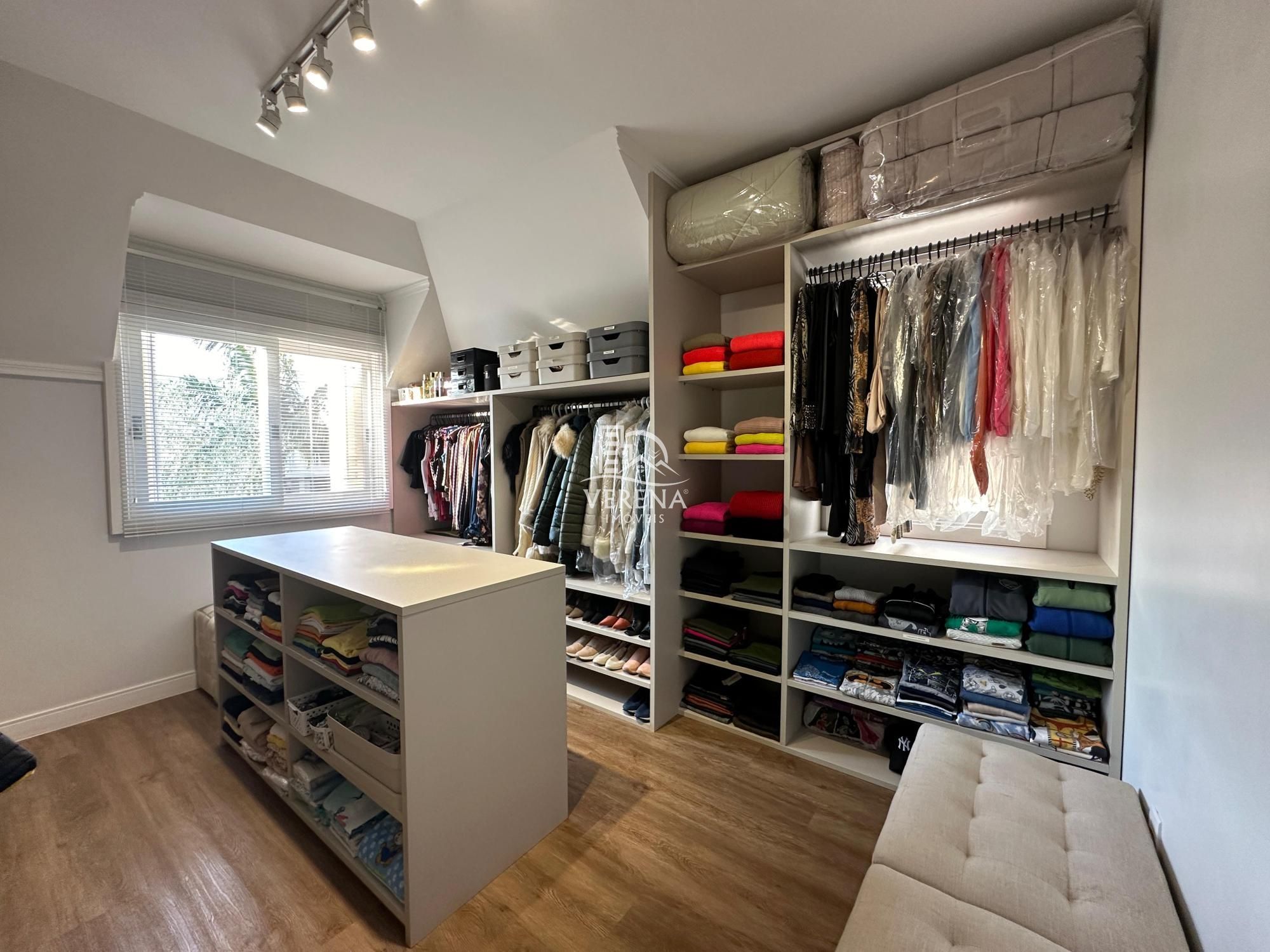 Casa, 3 quartos, 313 m² - Foto 25