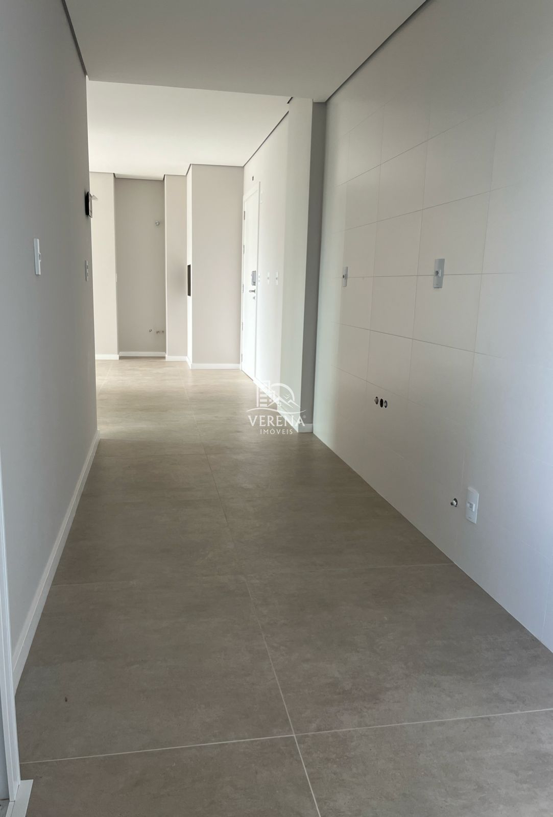 Apartamento à venda com 2 quartos, 79m² - Foto 11