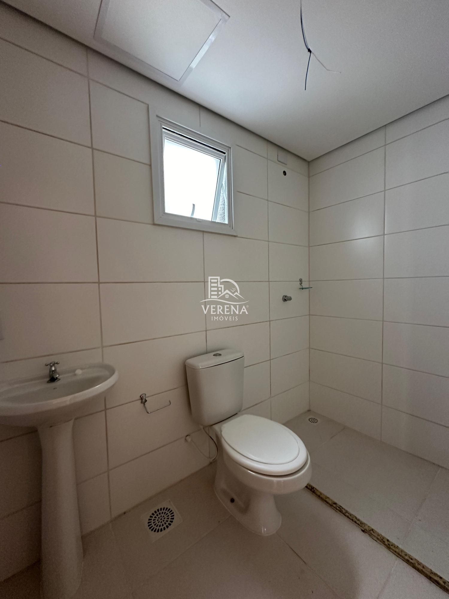 Apartamento à venda com 2 quartos, 77m² - Foto 4