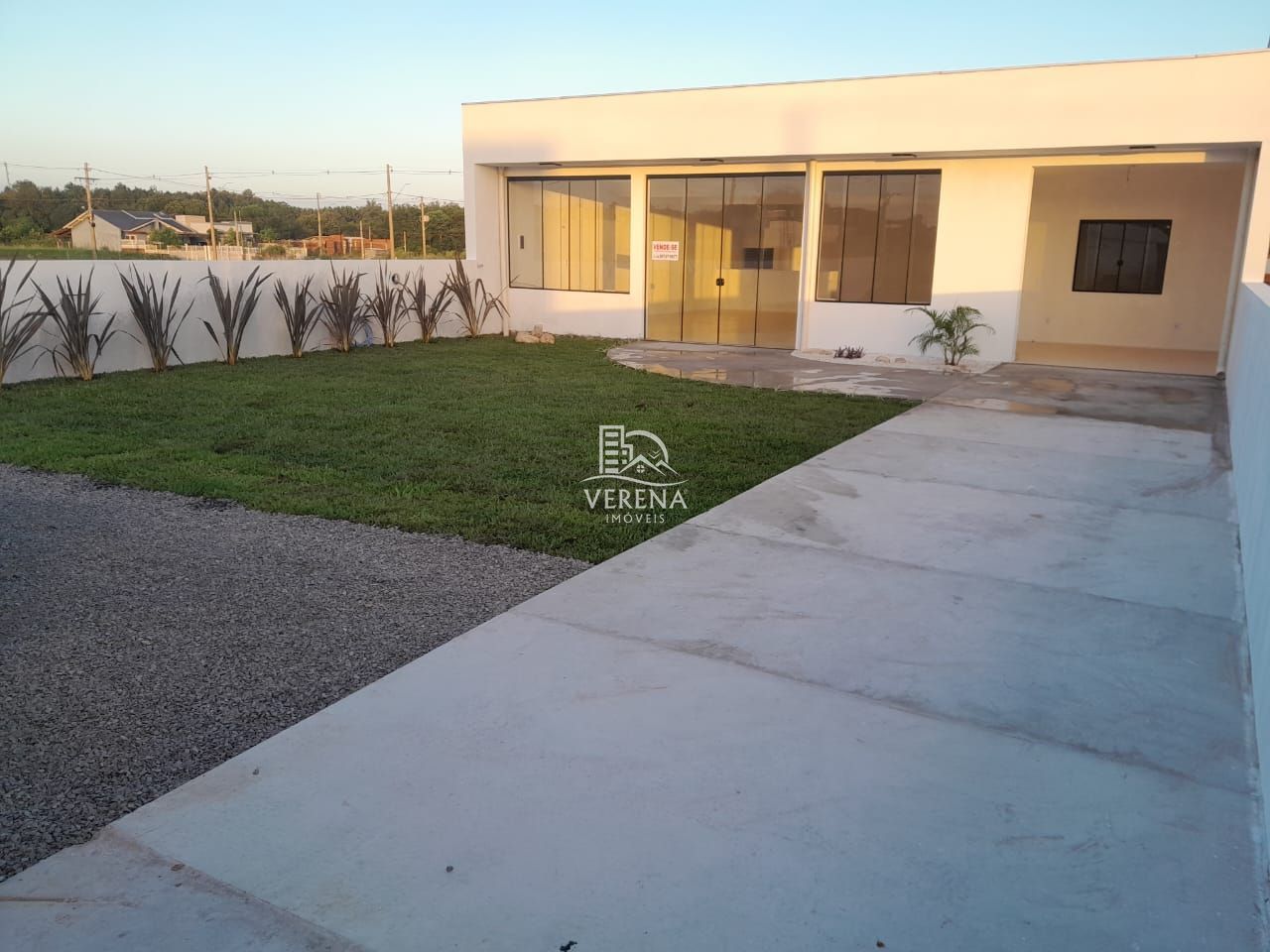 Casa à venda com 2 quartos, 144m² - Foto 2