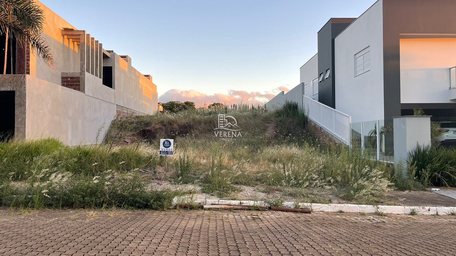 Terreno à venda, 588m² - Foto 1