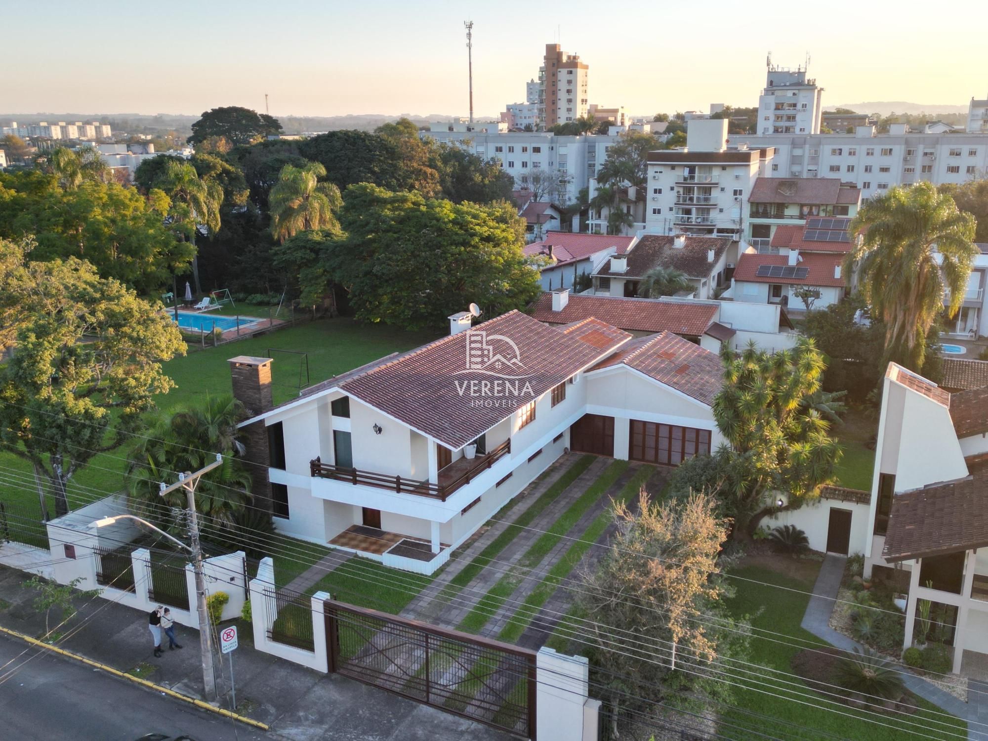 Casa, 4 quartos, 490 m² - Foto 4