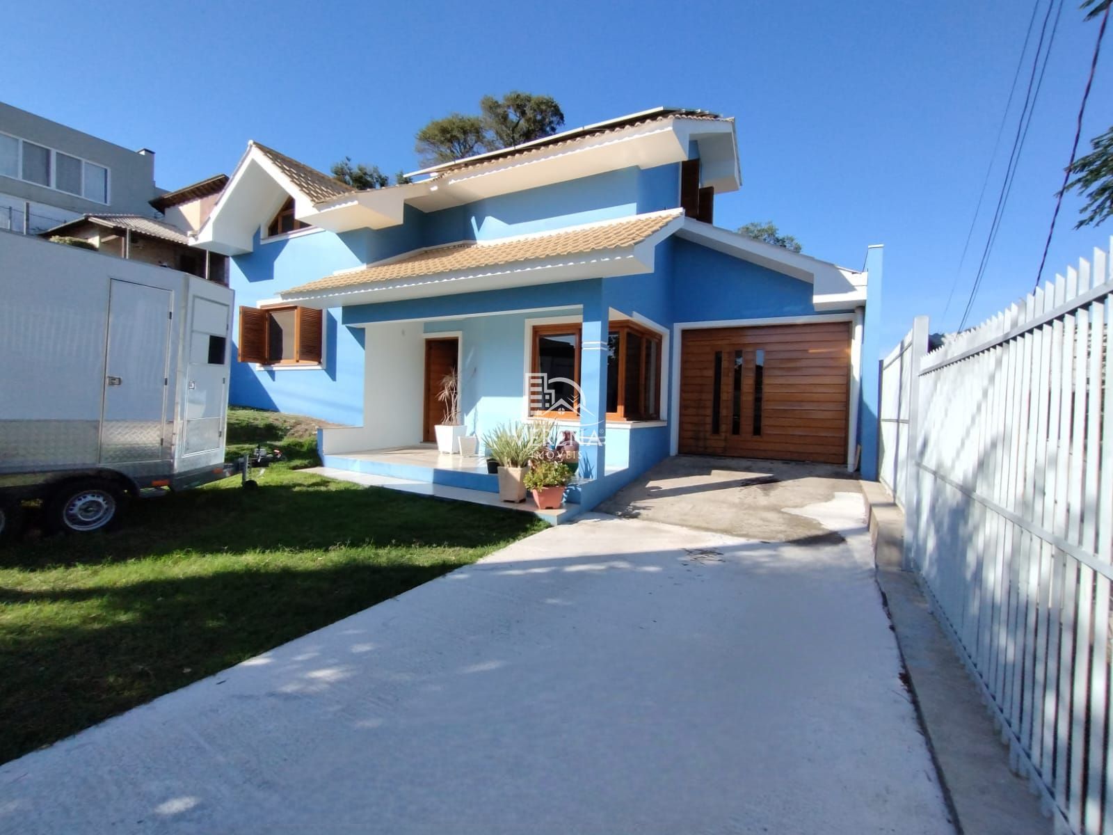 Casa, 3 quartos, 200 m² - Foto 1