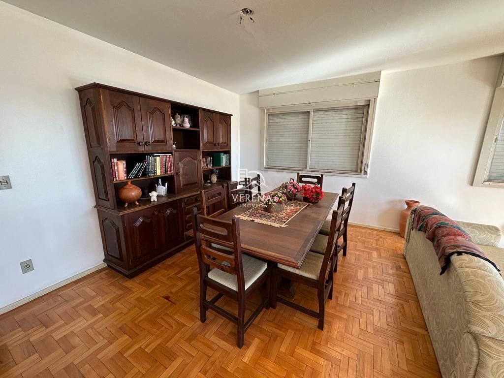 Apartamento à venda com 3 quartos, 153m² - Foto 9