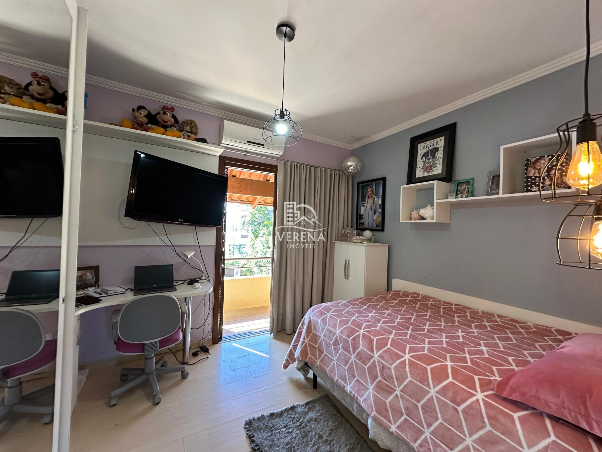 Casa à venda com 3 quartos, 204m² - Foto 31