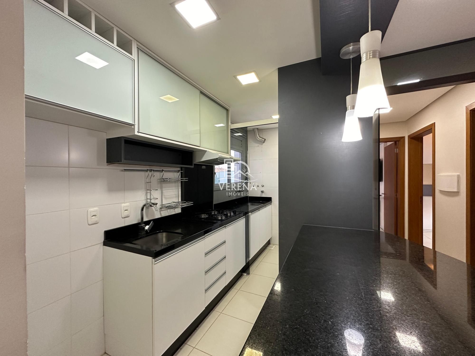 Apartamento à venda com 2 quartos, 61m² - Foto 5