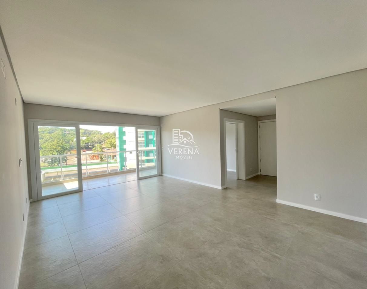 Apartamento à venda com 3 quartos, 167m² - Foto 3