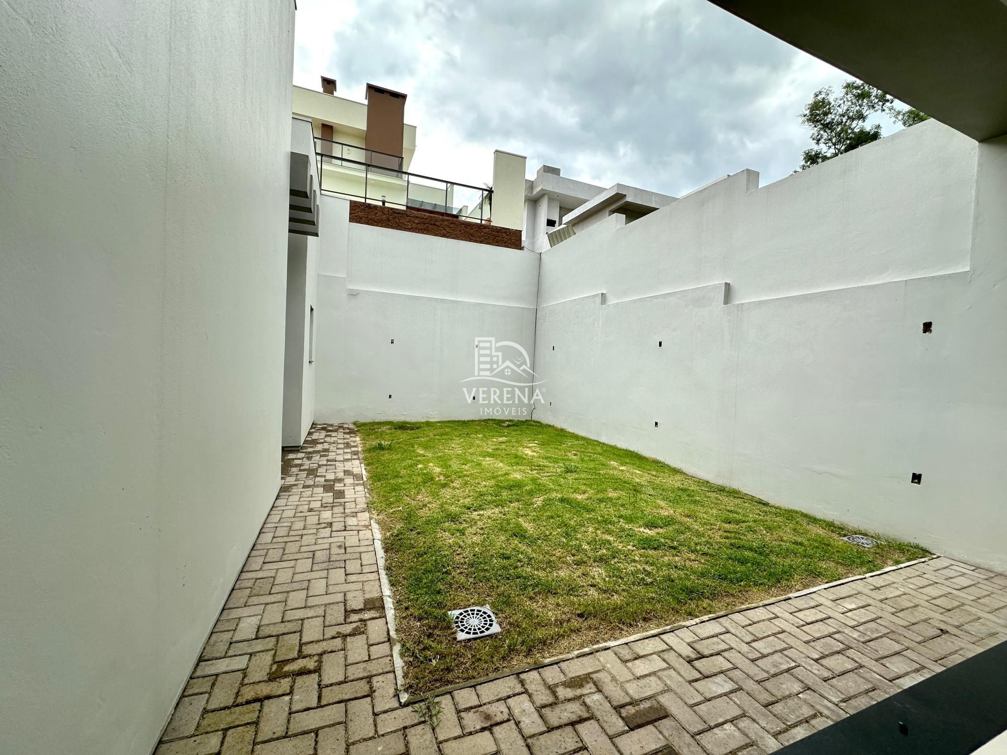 Casa à venda com 3 quartos, 201m² - Foto 7