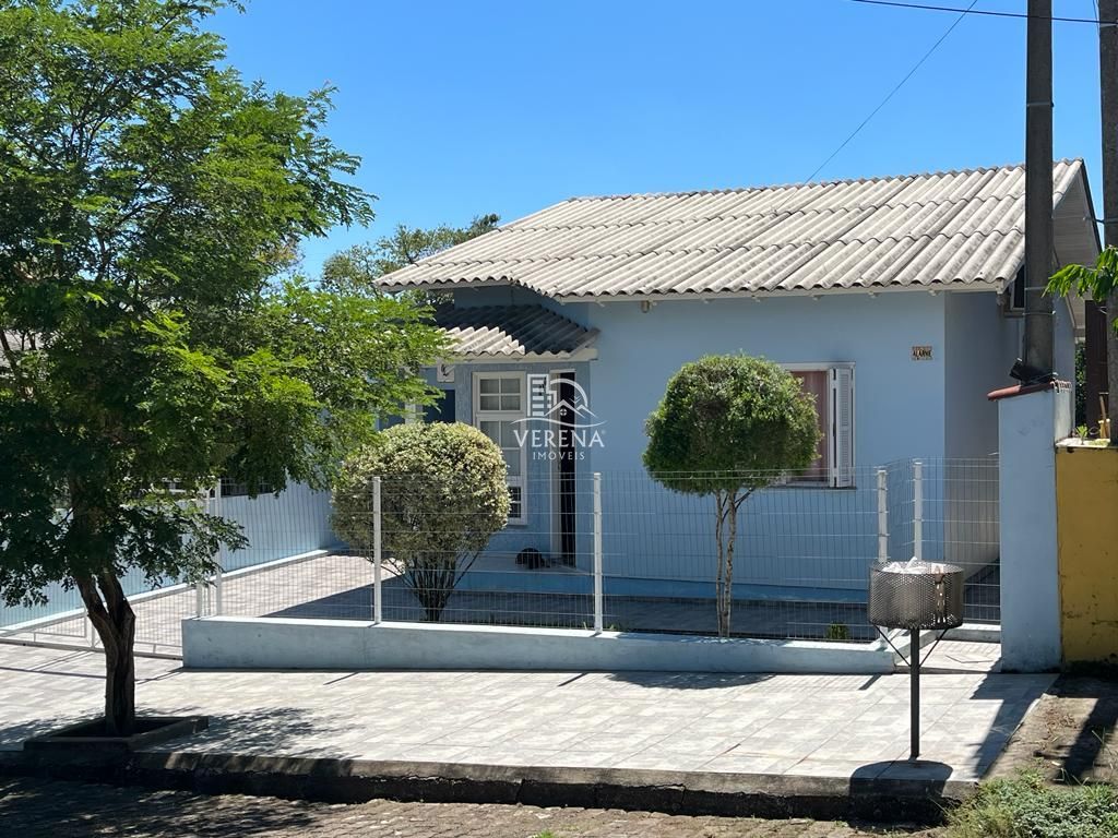 Casa à venda com 3 quartos, 100m² - Foto 2