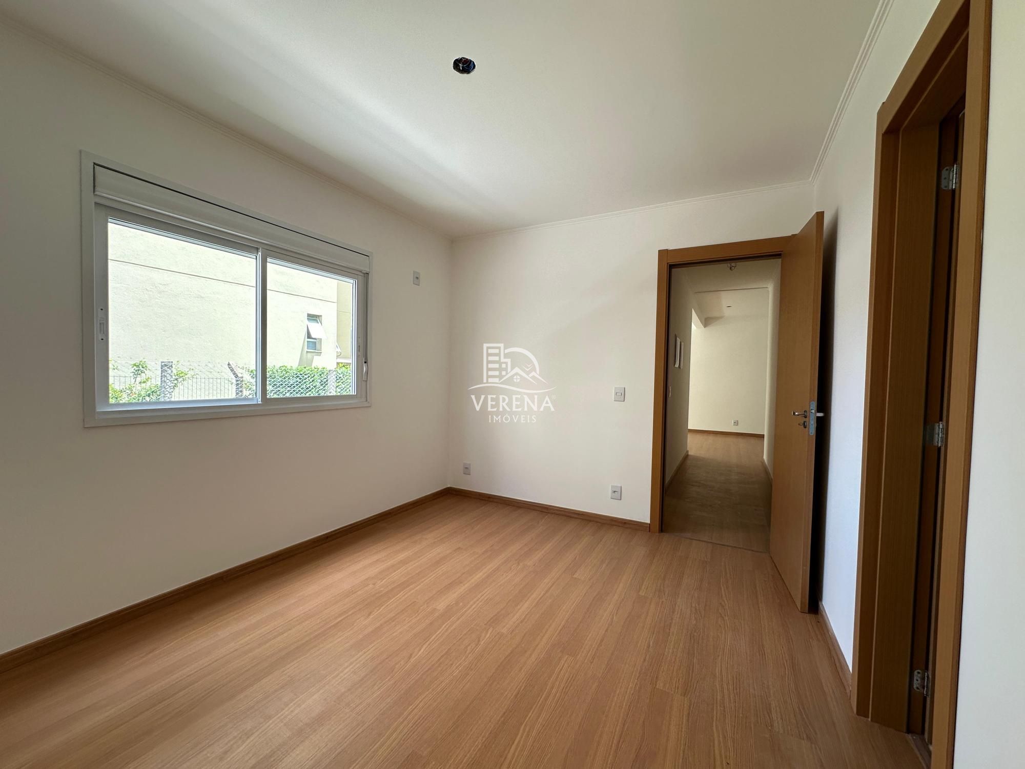 Apartamento à venda com 2 quartos, 77m² - Foto 4