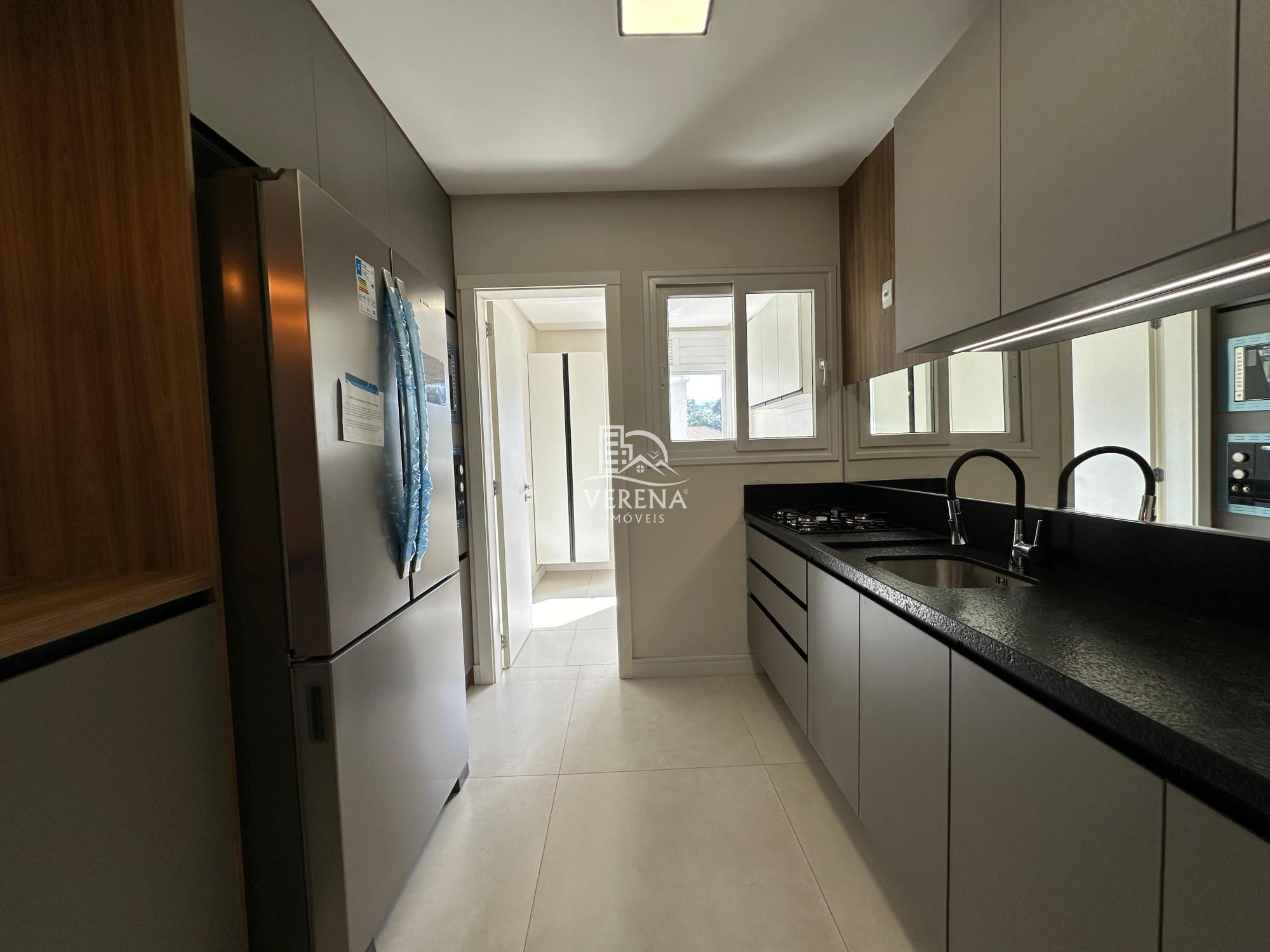 Apartamento à venda com 3 quartos, 136m² - Foto 13