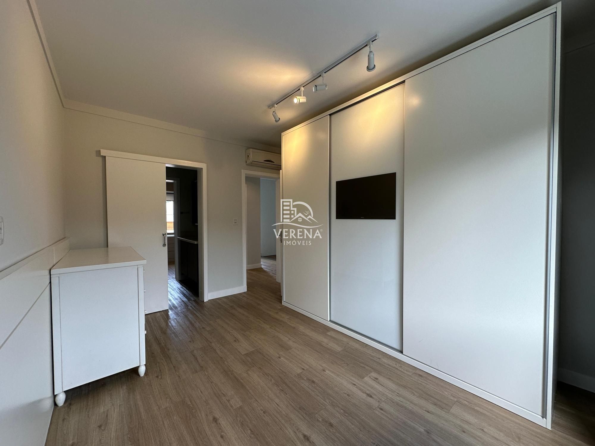 Casa, 3 quartos, 242 m² - Foto 23