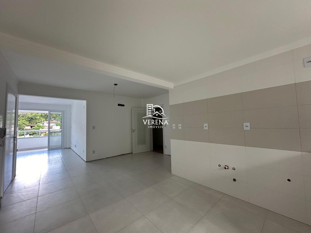 Apartamento à venda com 3 quartos, 148m² - Foto 7